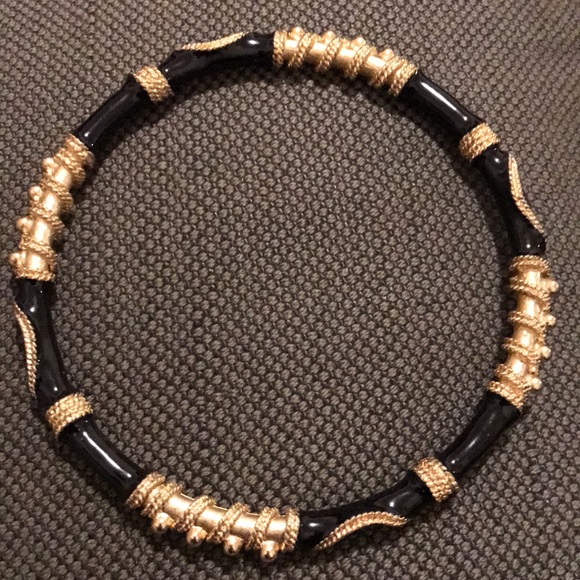 Women’s porcelain bangle bracelet black and gold - Picture 2 of 2